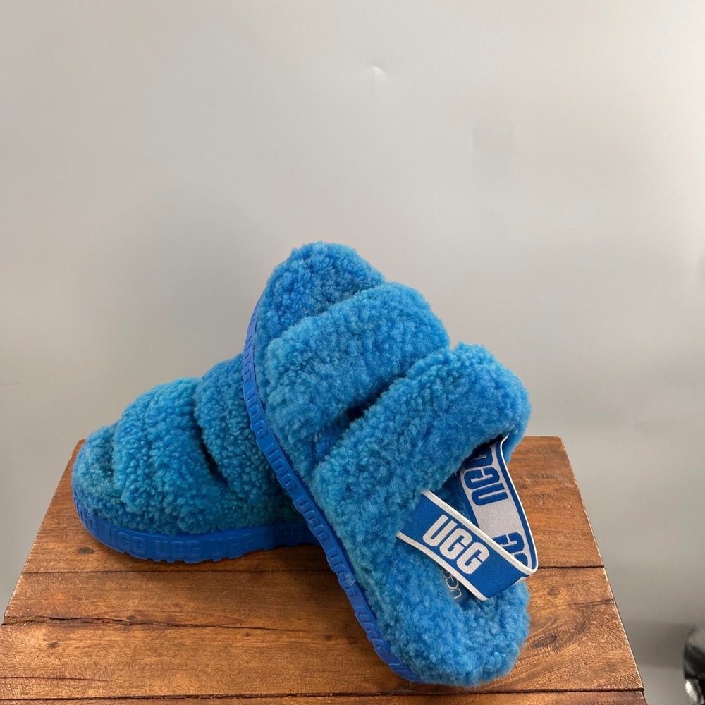 UGG Fluff Yeah Slide Electric Blue Sheepskin Platform Sandals 1120876 Size 8